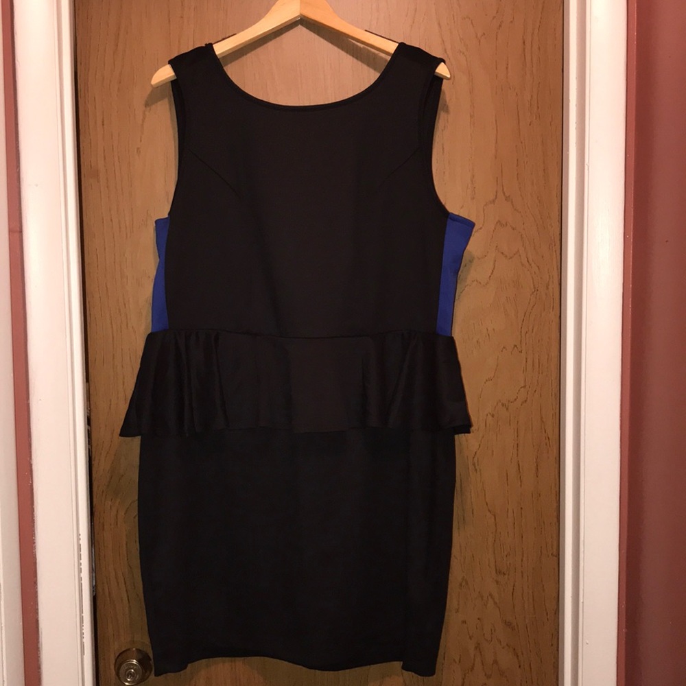 Ladies dress